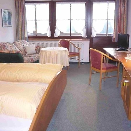 Hohengasthof Lowen - Escheck Schönwalde Chambre photo
