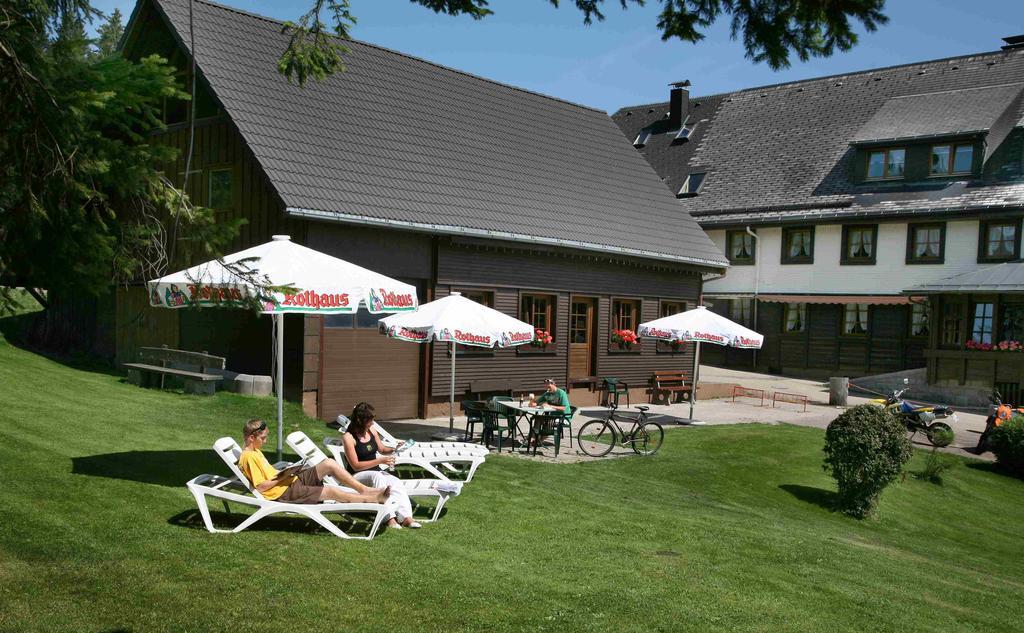 Hohengasthof Lowen - Escheck Schönwalde Extérieur photo