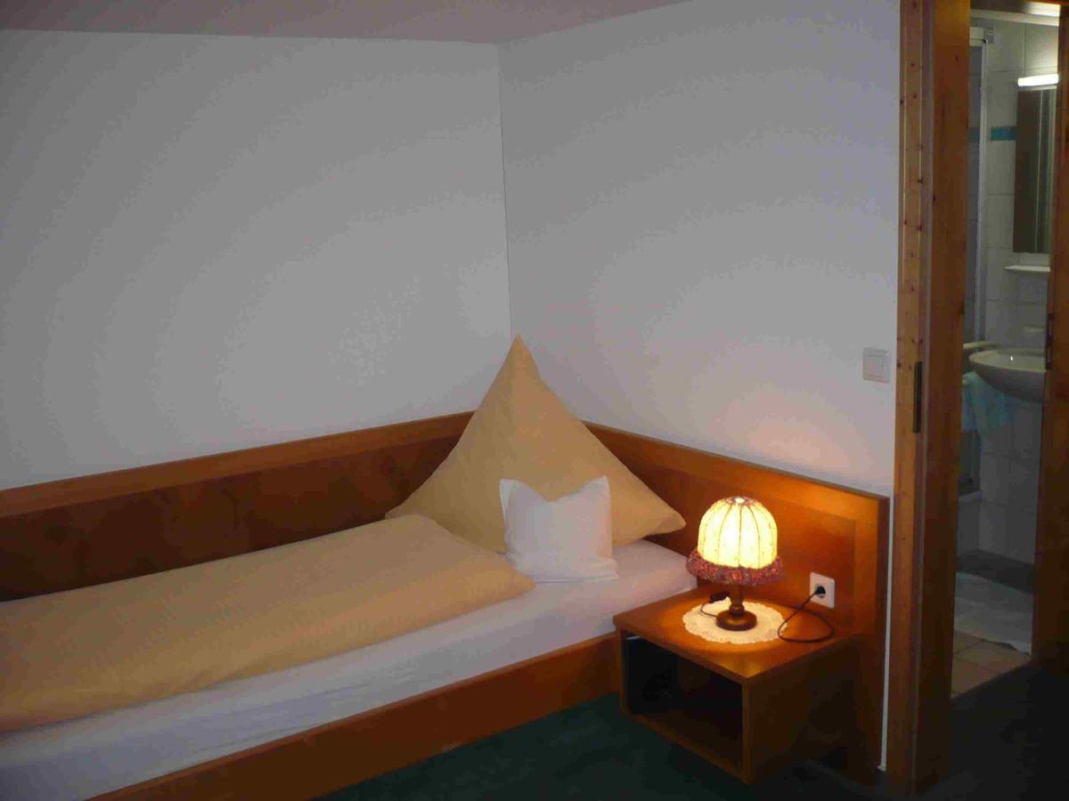 Hohengasthof Lowen - Escheck Schönwalde Chambre photo